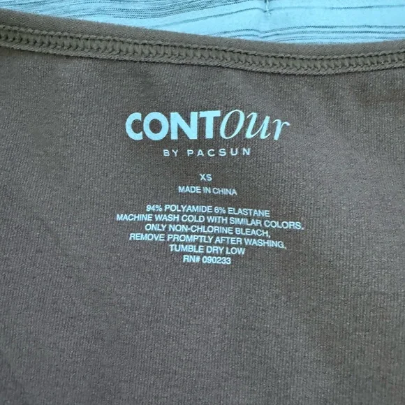 Pacsun basic long sleeve - Picture 2 of 3